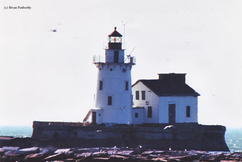 Photo of the Cleveland West Breakwater Lighthouse.