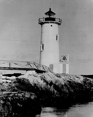 U.S. Coast Guard Archive Photo of the 1804 Portsmouth Harbor Lighthouse