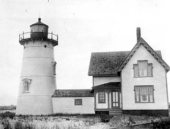 Stage Harbor Lighthouse photo