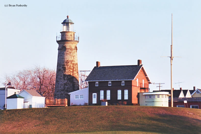 Photo of the Fairport Harbor Lighthouse.