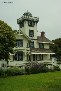 Front view of the lighthouse.