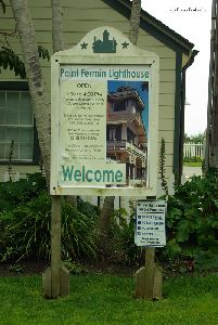 Welcome sign near the lighthouse.