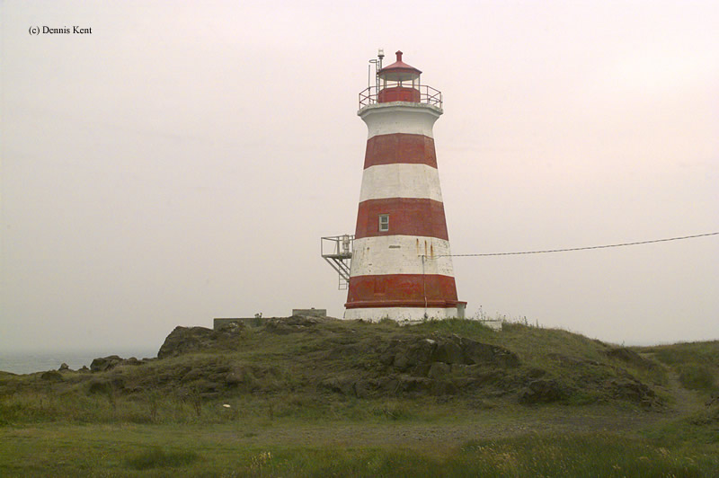 Photo of the Brier Island Lighthouse.
