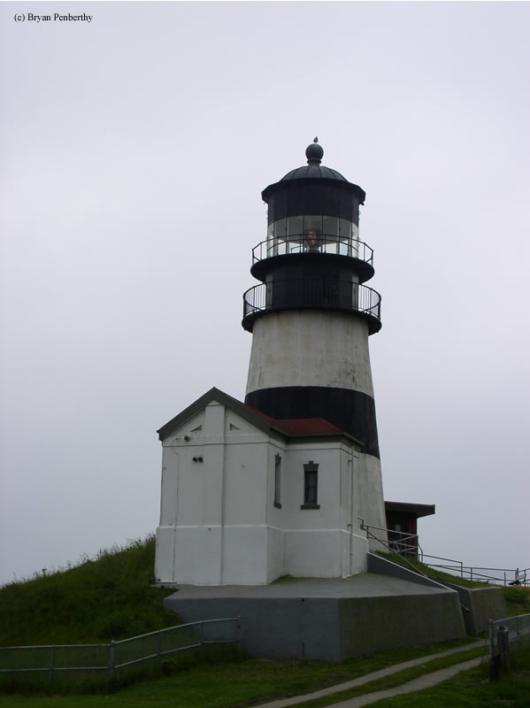 Photo of the Cape Disappointment Lighthouse.