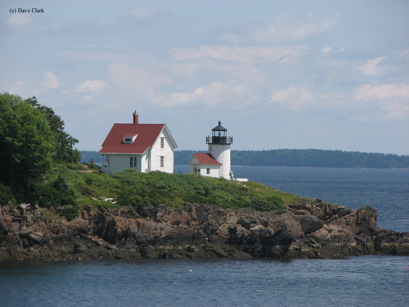 Photo of the Curtis Island Lighthouse.