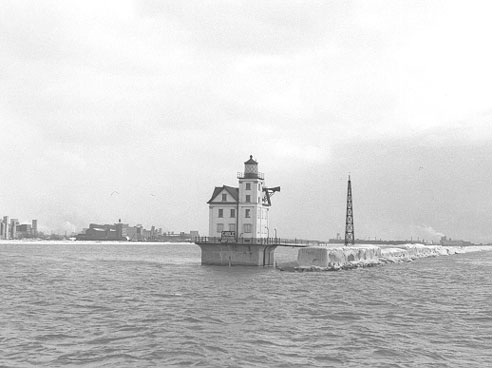The 1914 Buffalo Breakwater Lighthouse
