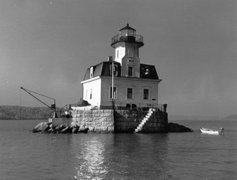 Esopus Meadows Lighthouse - U.S. Coast Guard Archive Photo of the Esopus Meadows Lighthouse