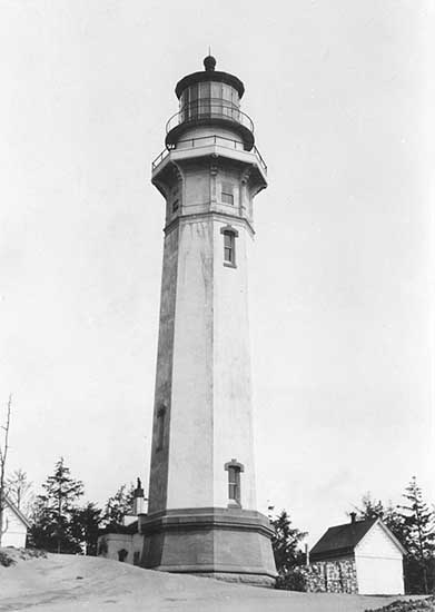 U.S. Coast Guard Archive Photo of the Grays Harbor Lighthouse