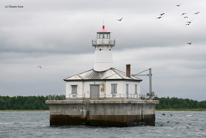 Photo of the Fourteen Foot Shoal Lighthouse.