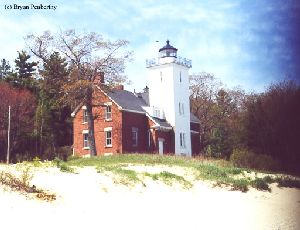 Great shot of the lighthouse from the beach.