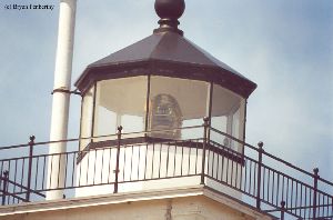 Close up shot of the Frensel lens.