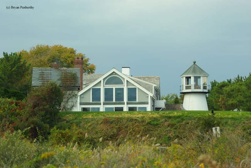 Photo of the Hyannis Harbor Lighthouse.