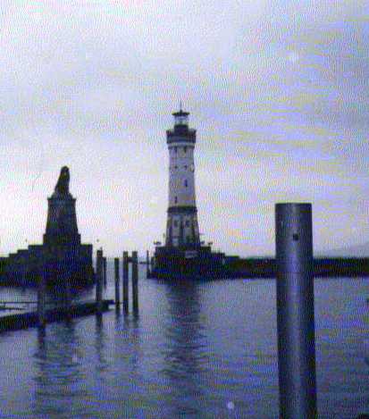 Photo of the Lindau Westmole Lighthouse.