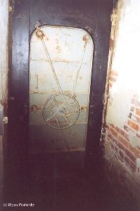 The entranceway door from the inside.