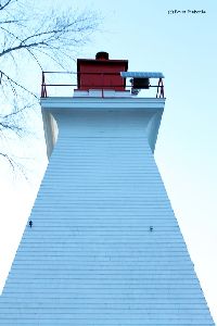 Close up of the rear range lantern.