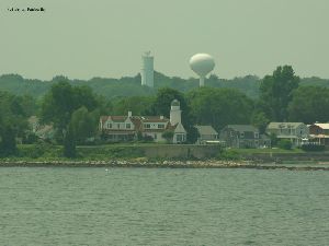 Distance shot of the lighthouse.