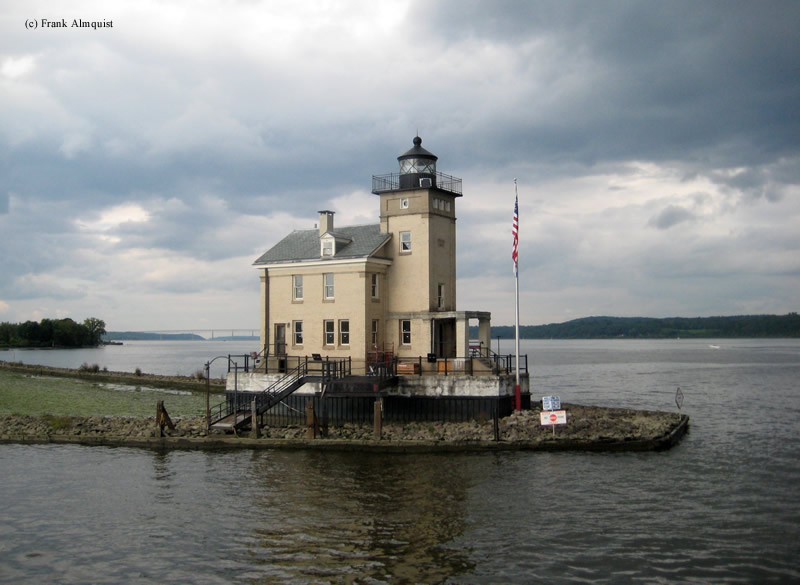 Photo of the Rondout Creek (Kingston) Lighthouse.