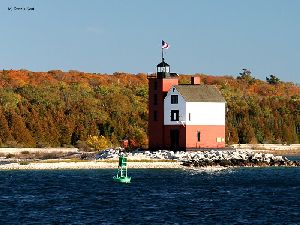 Beautiful autumn shot of the lighthouse.