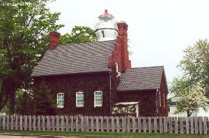 Beautiful shot of the lighthouse and quarters.