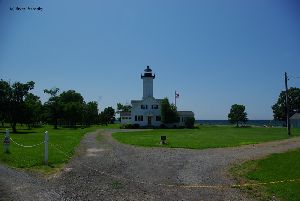 Distance shot of the lighthouse.