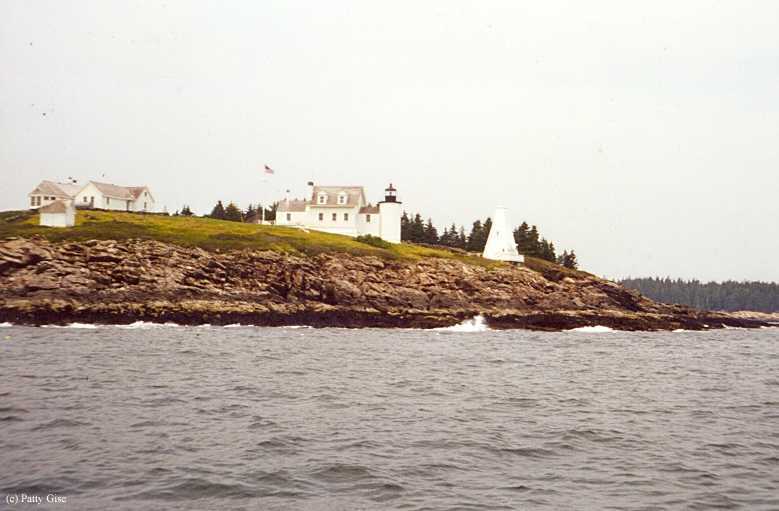 Photo of the Tenants Harbor Lighthouse.