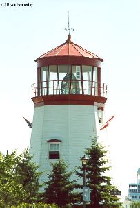 Nice close up of the lantern room / Frensel lens.